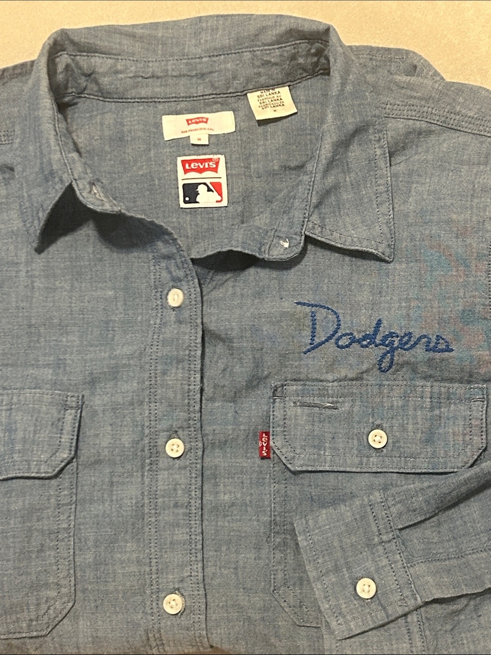 Levi's MLB Los Angeles Dodgers Chambray Button Up Shirt Size M